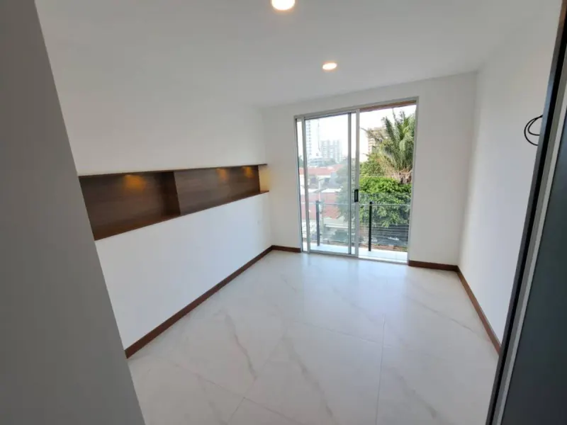 Foto 4 de Departamento a Estrenar 2d, Condominio Floreza