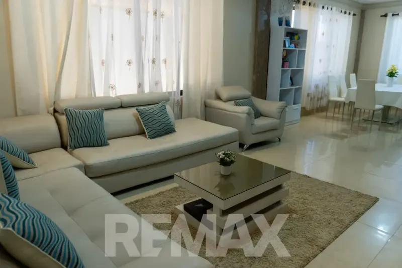 Foto 7 de Casa de 4 dormitorios en venta en Temporal, Cochabamba, con 315,59 m² construidos