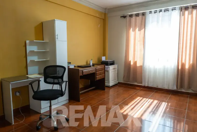Foto 15 de Casa de 4 dormitorios en venta en Temporal, Cochabamba, con 315,59 m² construidos