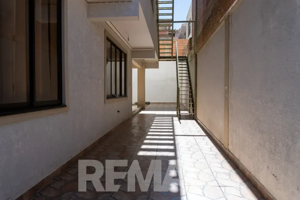 Foto 4 de Casa de 4 dormitorios en venta en Temporal, Cochabamba, con 315,59 m² construidos
