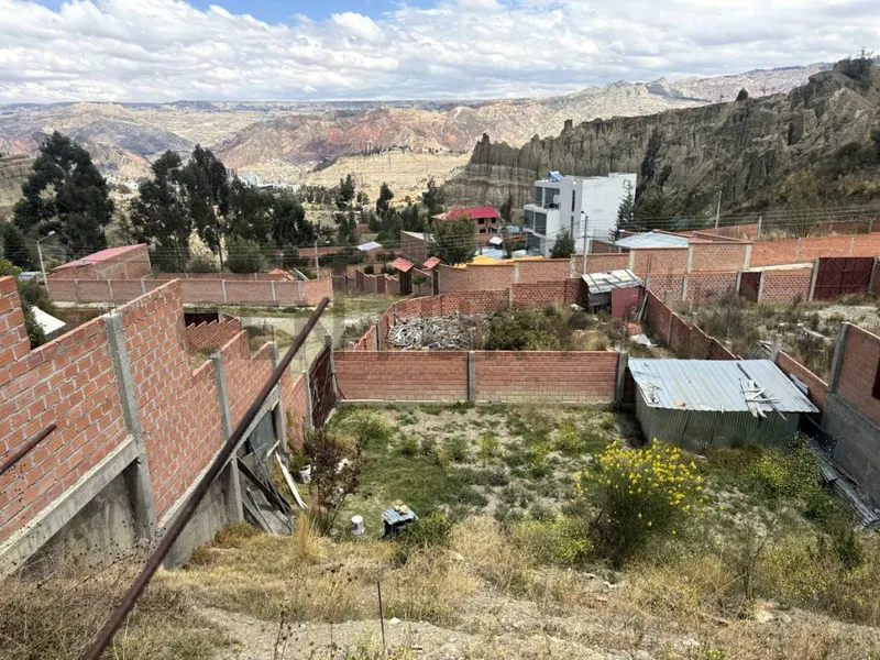 Foto 8 de Invierte en Este Terreno Ubicado en Esquina - Alto Irpavi