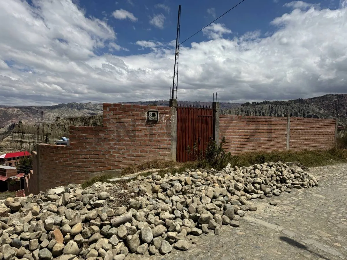 Foto 9 de Invierte en Este Terreno Ubicado en Esquina - Alto Irpavi