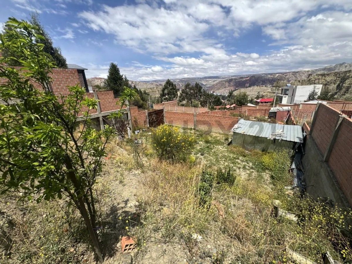 Foto 3 de Invierte en Este Terreno Ubicado en Esquina - Alto Irpavi