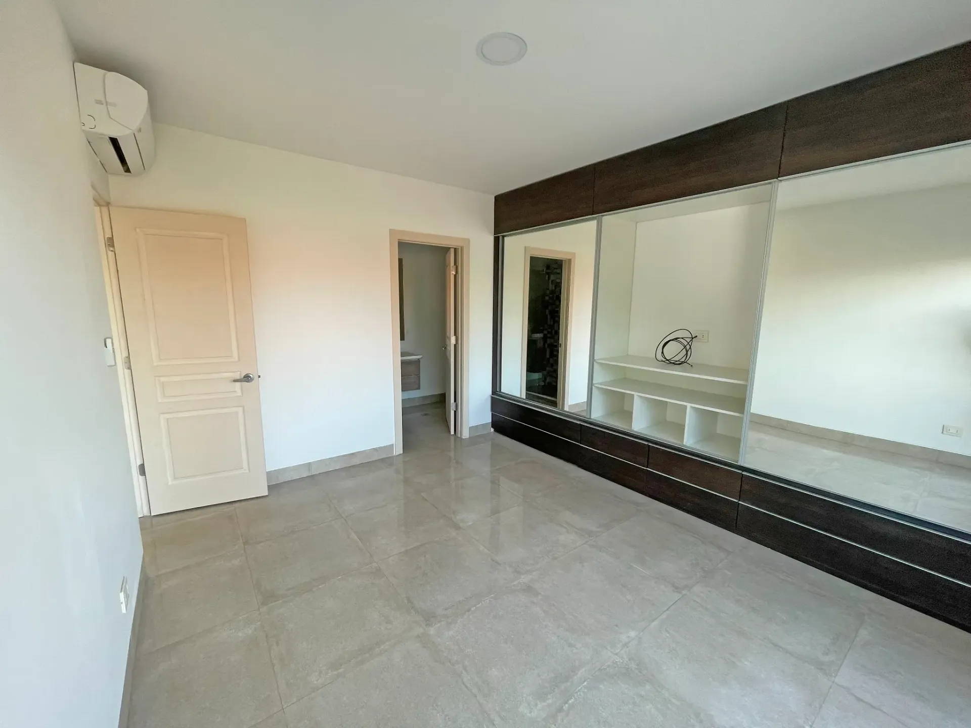 Foto 4 de Departamento de 1 Hab en Venta Condominio Zero 2do y 3er Anillo