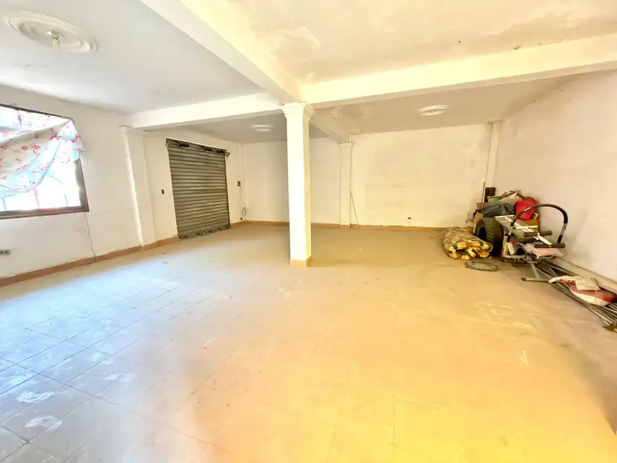 Foto 5 de Casa en Obra Gruesa con Espacio Comercial en Venta
