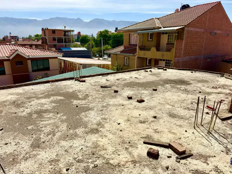 Foto 19 de Casa en Obra Gruesa con Espacio Comercial en Venta