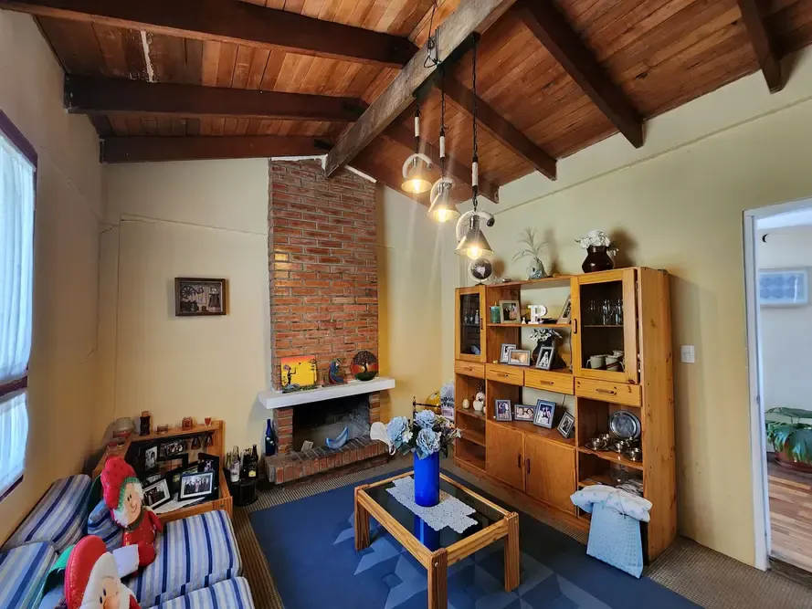 Foto 2 de Casa Como Terreno en Venta, Cota Cota