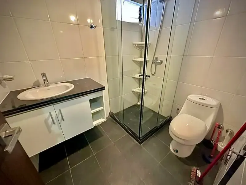 Foto 17 de 🏡 Departamento en Venta – Edificio Montecarlo I | Sucre