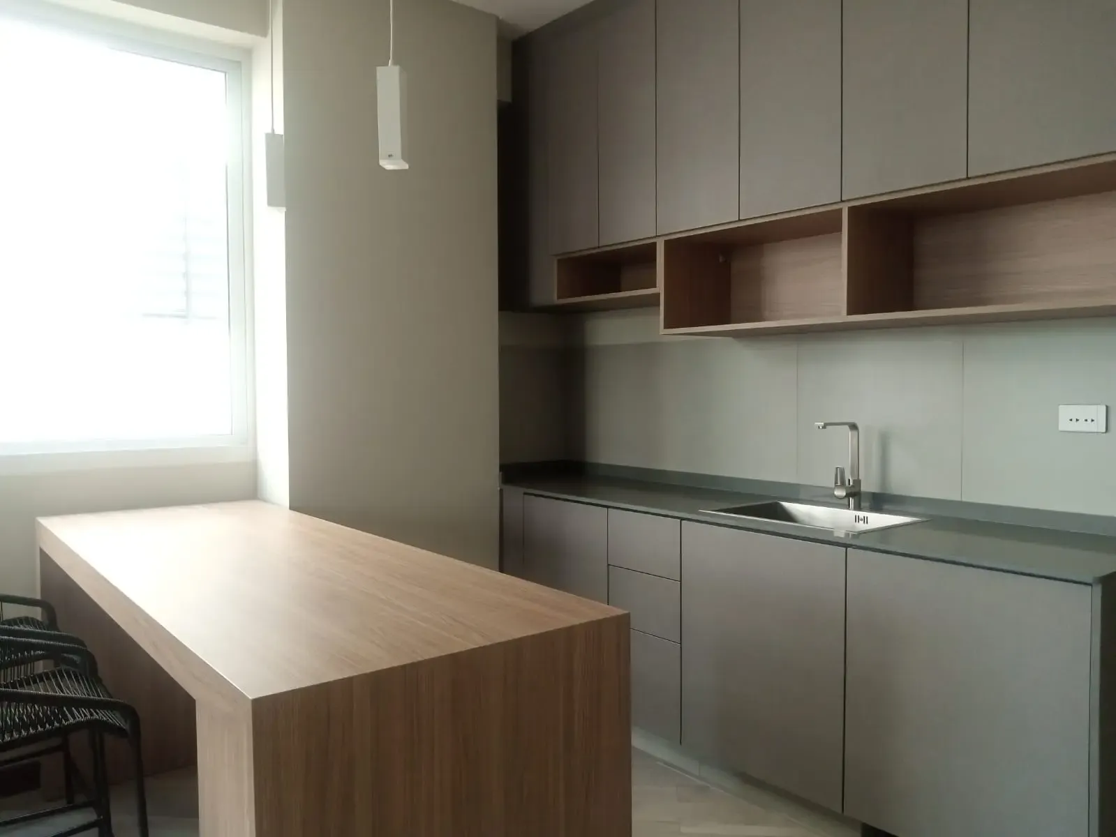 Foto 4 de Departamento Monoambiente en Alquiler Prox. al Parque Fidel Anze