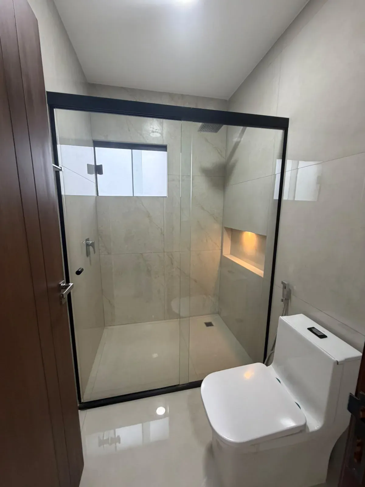 Foto 5 de Lujosa Casa con 4 Suites a Estrenar