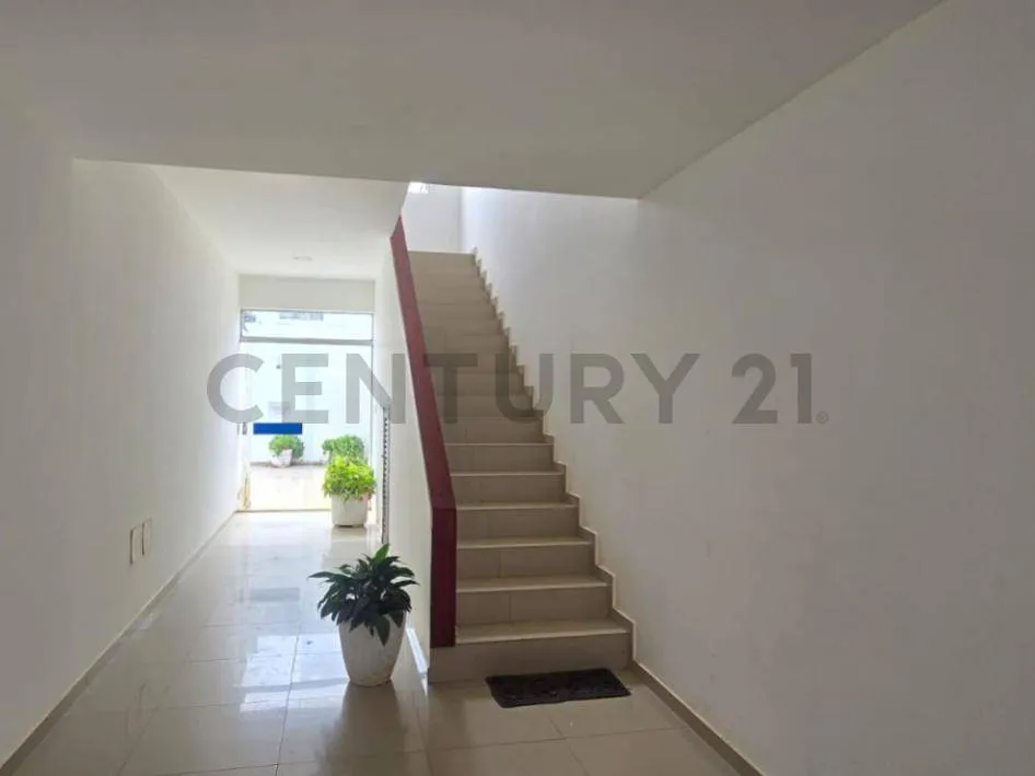 Foto 3 de Excelente Opción de Compra de Departamento a Lado de 7 Toros!!