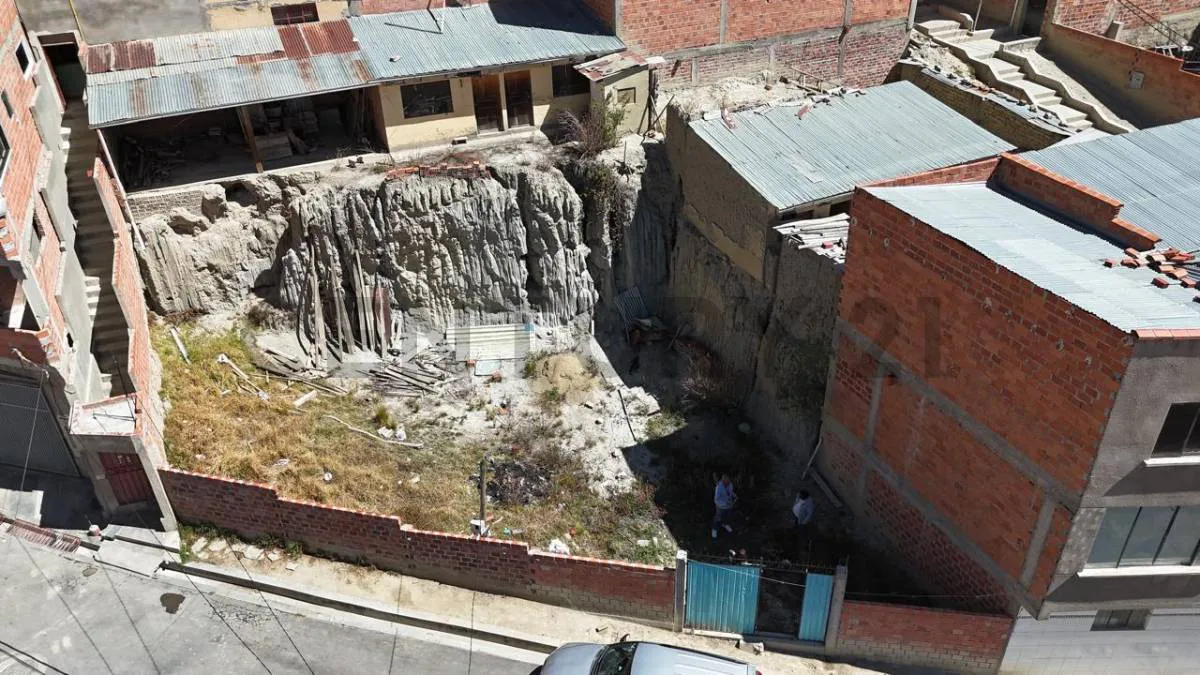 Foto 4 de Terreno en Venta Bajo Llojeta