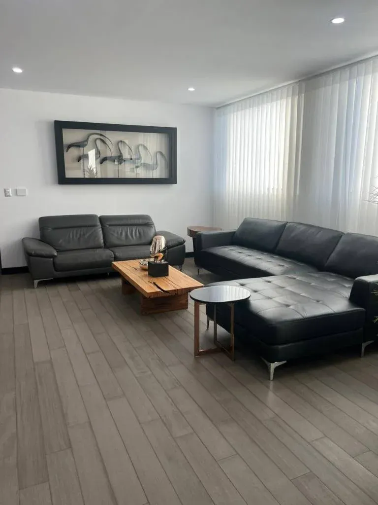 Foto 6 de Hermoso Departamento VACIO De Lujo En Alquiler 3d