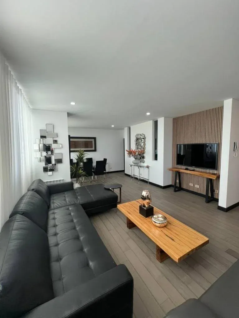 Foto 5 de Hermoso Departamento VACIO De Lujo En Alquiler 3d