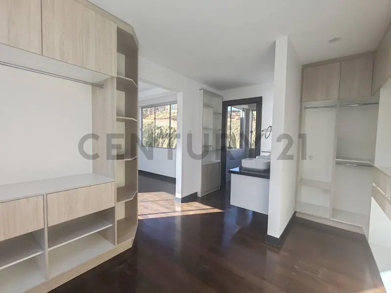 Foto 20 de Alquiler casa a estrenar Alto Irpavi, zona sur La Paz