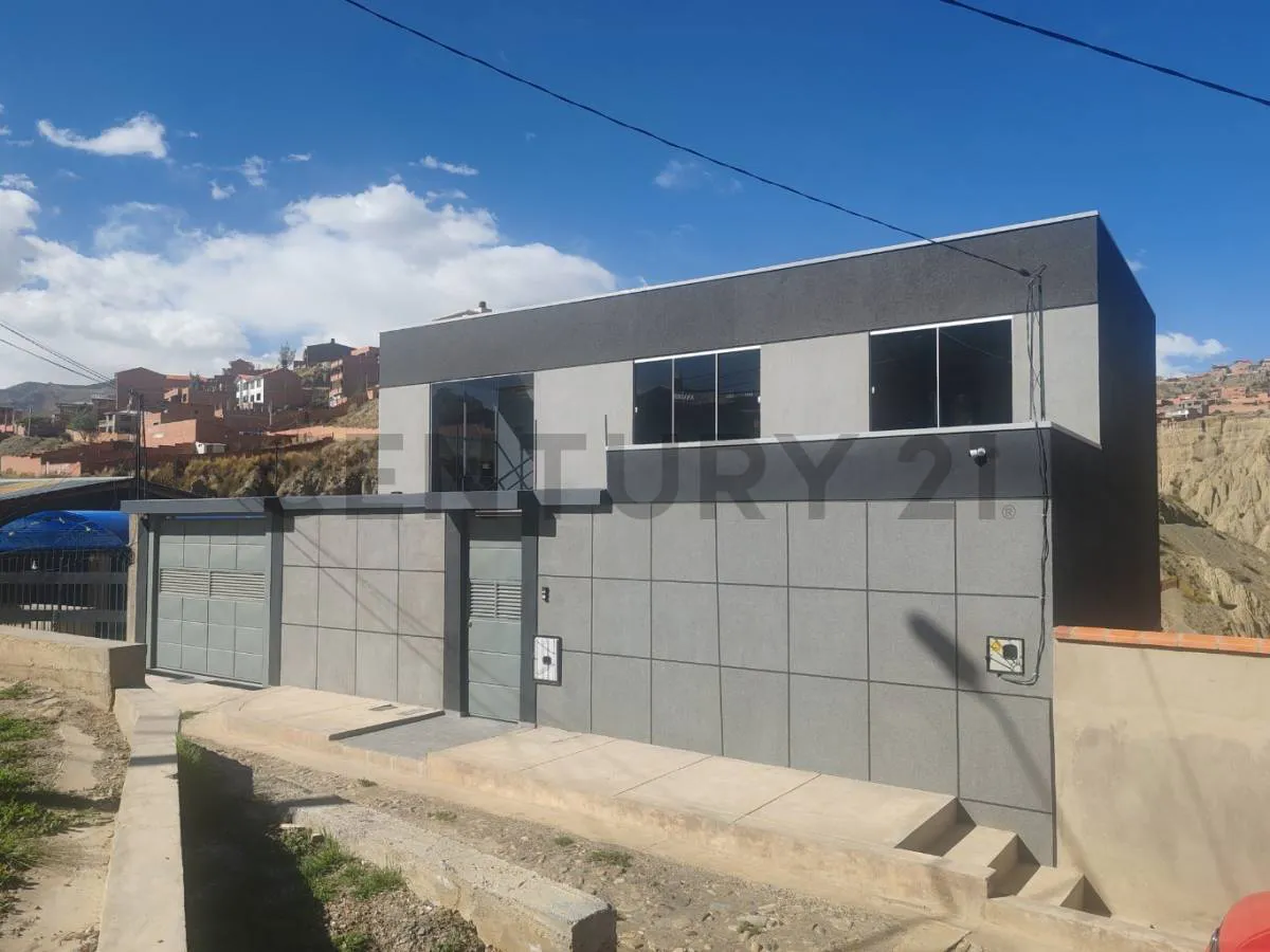 Foto 1 de Alquiler casa a estrenar Alto Irpavi, zona sur La Paz