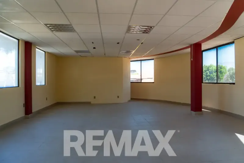 Foto 6 de Propiedad Comercial Independiente en Alquiler