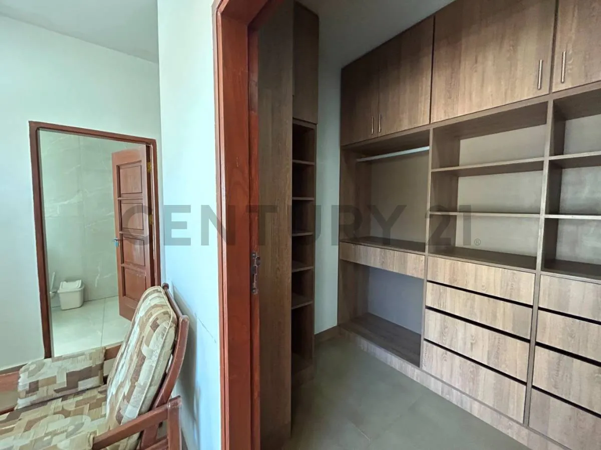 Foto 10 de Casa Totalmente Amoblada en Alquiler